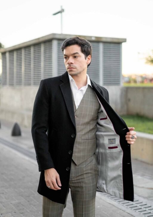 Tapado de Vestir para Hombre en Paño Negro