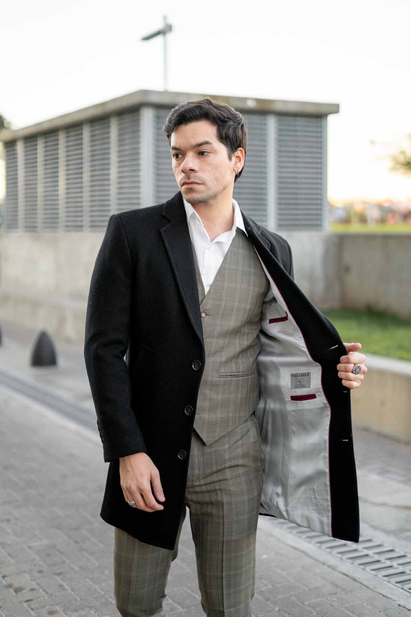 Tapado de Vestir para Hombre en Paño Negro