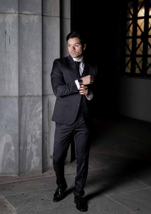 Traje de Tres Piezas Negro en Viscosa | Corte Moderno y Liviano