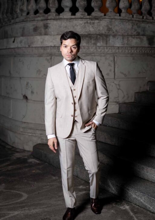 Traje de Tres Piezas para Hombre en Súper 100 Beige